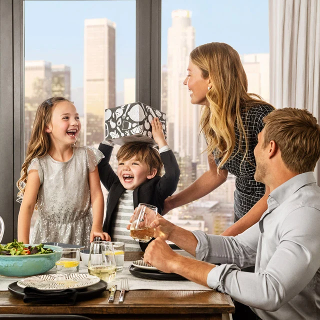 Set Makan Balita Grown-Ups Table Splash 7 Bagian dengan Peralatan Makan Baja