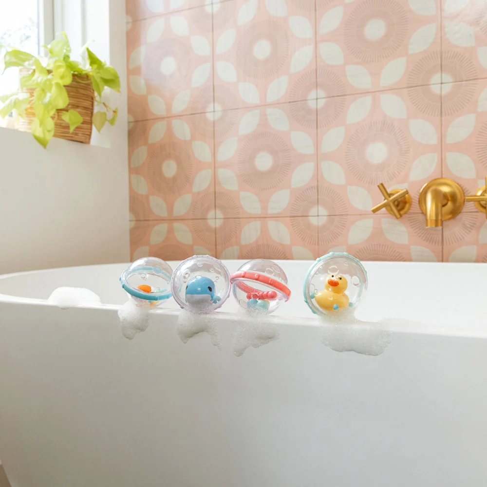 Float & Play Bubbles 4pk Baby Bath Toys That Spin and Rattle