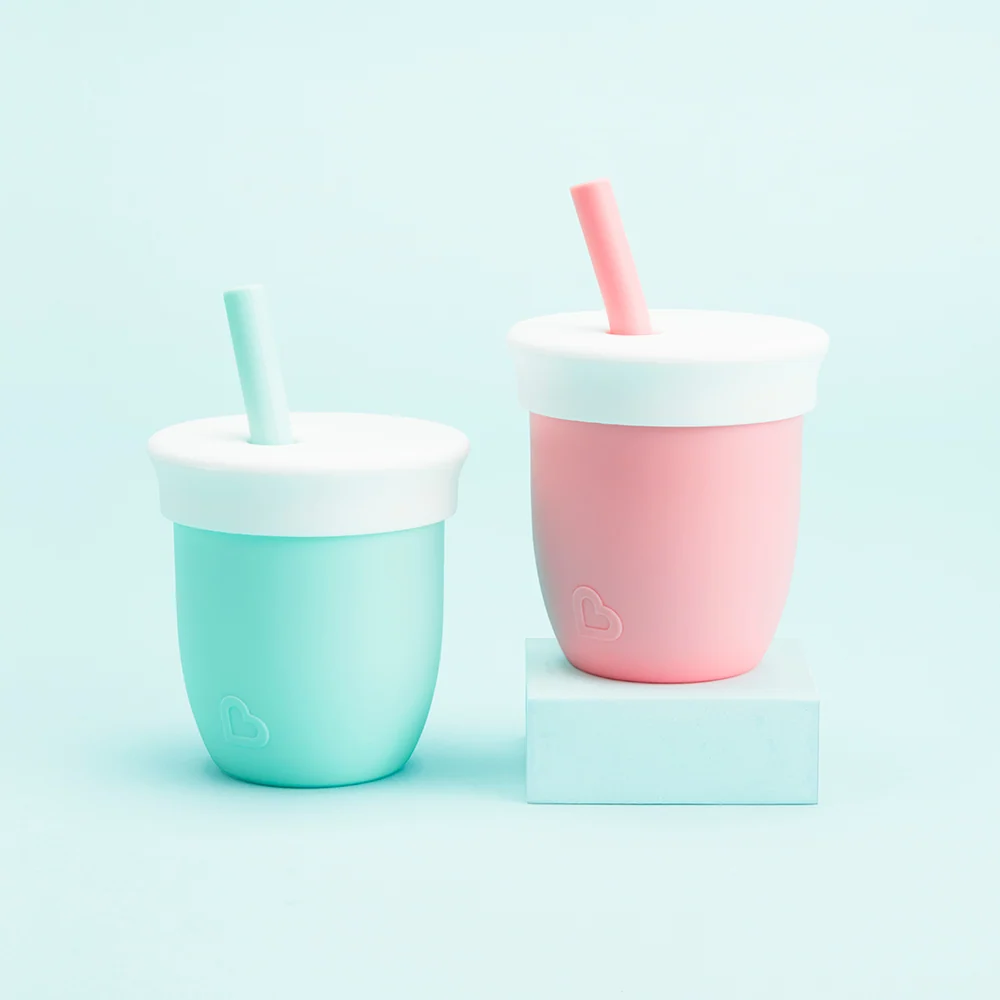 C’est Silicone!™ 빨대 트레이닝 컵, 4oz