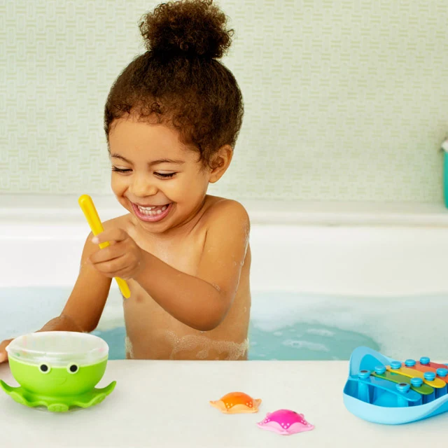 Bath Beats Musical Bath Toy Gift Set with Xylophone and Shakers